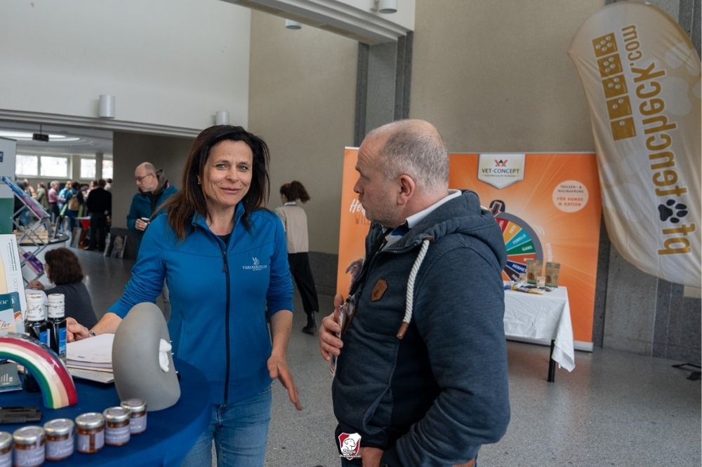 Manuela vom Tierkrematorium Lebring am 11. Hundetrainerkongress Dogs Professional 2025.